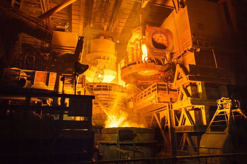 Advanced furnace design and engineering for high-temperature industrial processing and heat treatment systems
